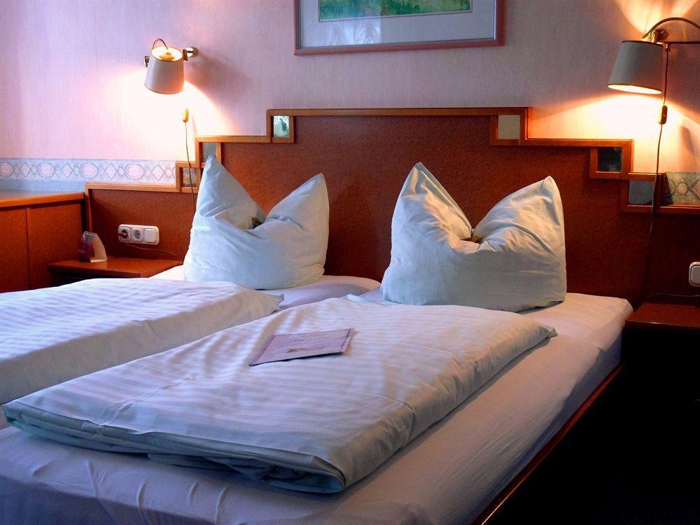 Regiohotel Germania Am Kurpark באד הרצבורג מראה חיצוני תמונה